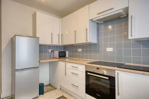 Kitchen- click for photo gallery